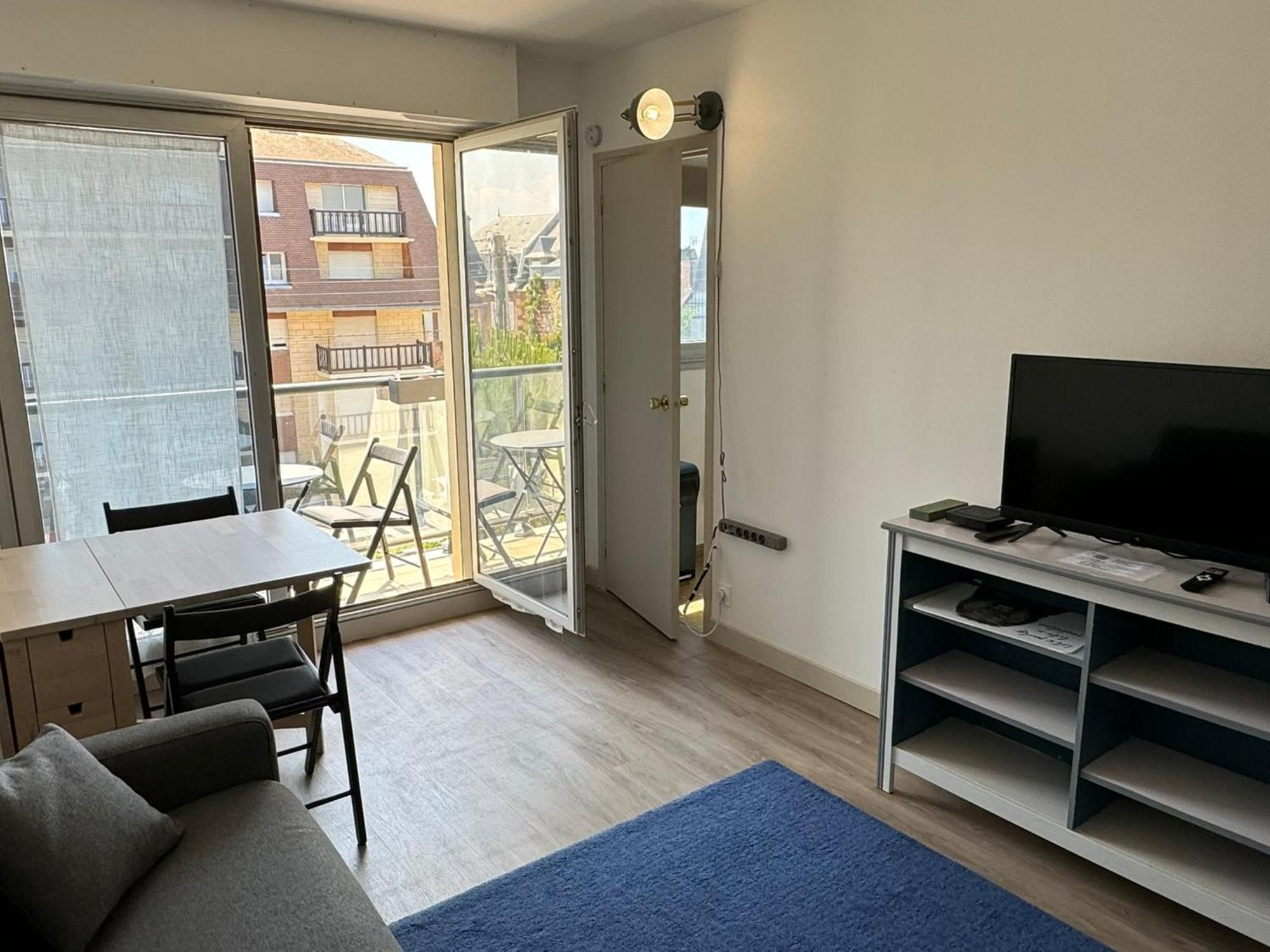 Studio Central A Cabourg Avec Balcon, Wifi Gratuit & Parking - Fr-1-487-372 Ngoại thất bức ảnh