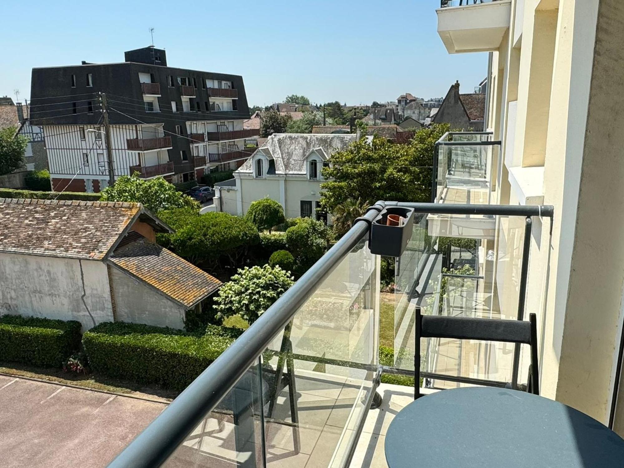 Studio Central A Cabourg Avec Balcon, Wifi Gratuit & Parking - Fr-1-487-372 Ngoại thất bức ảnh